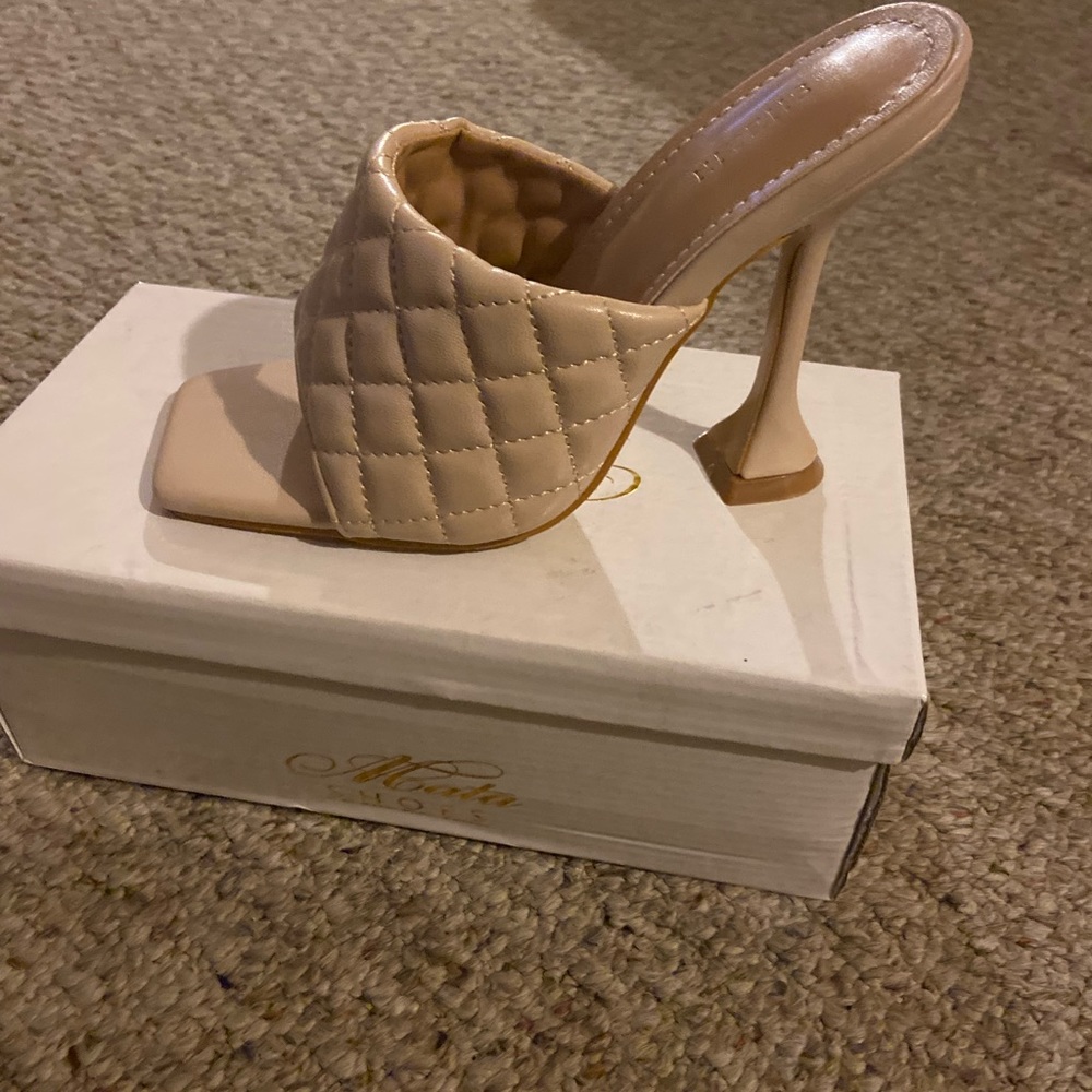 Beige Open Toe Heels - Picture 4 of 4